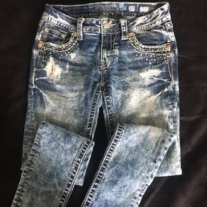 Size 27 Miss Me signature ankle skinny